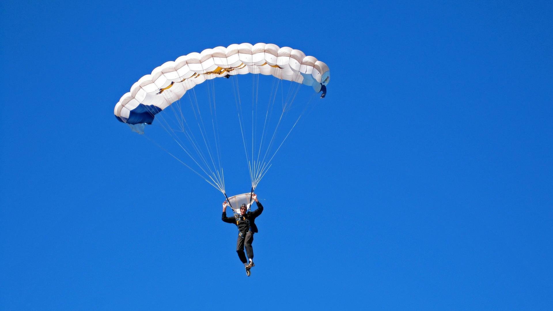 奥斯马尔·奥尔韦拉男子3米跳板决赛精彩亮相，2021奥运男子三米跳板