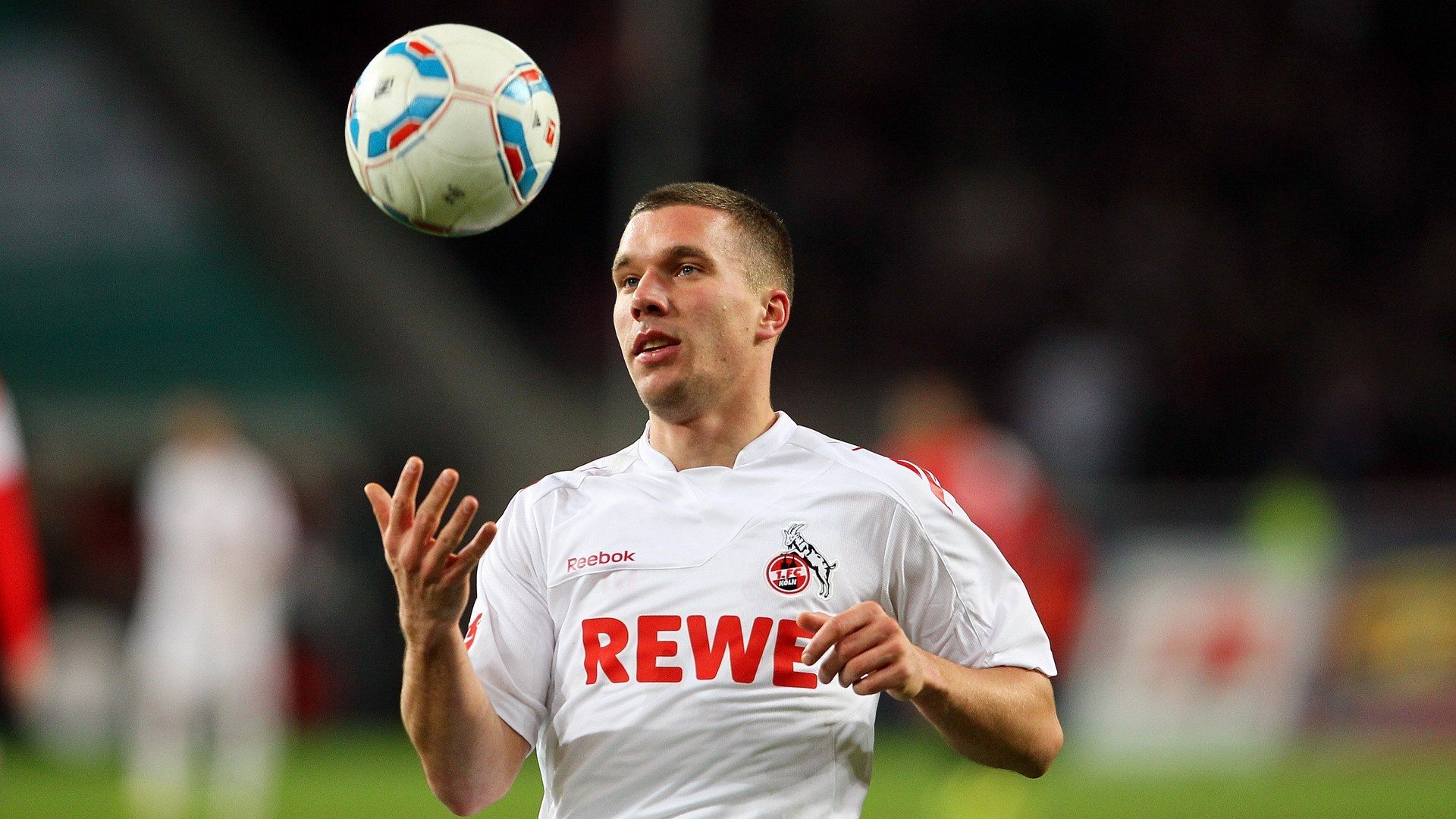 德甲闪耀全场:攻势凌厉,精彩不断,德甲霸主